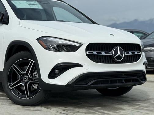 2026 Mercedes-Benz GLA 250 Base