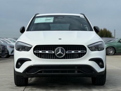 2026 Mercedes-Benz GLA 250 Base