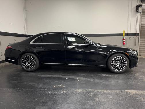 2024 Mercedes-Benz S-Class Base