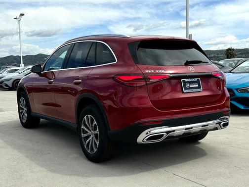 2025 Mercedes-Benz GLC 300 Base 4MATIC