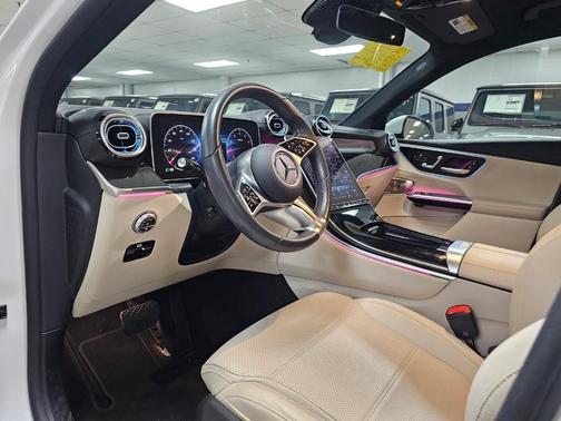 2023 Mercedes-Benz GLC 300 Base