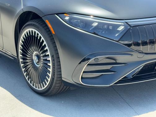 2025 Mercedes-Benz AMG EQS Base