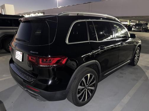 2022 Mercedes-Benz GLB 250 Base 4MATIC