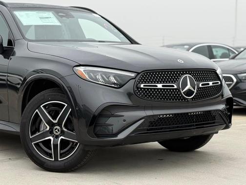 2026 Mercedes-Benz GLC 300 Base