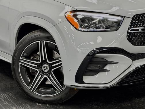 Alpine Gray 2025 Mercedes-Benz GLE 450 4MATIC