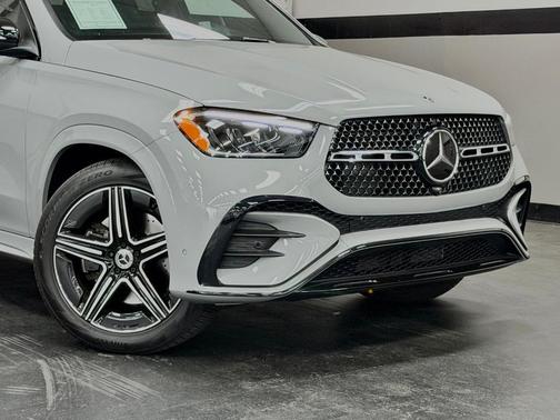 Alpine Gray 2025 Mercedes-Benz GLE 450 4MATIC