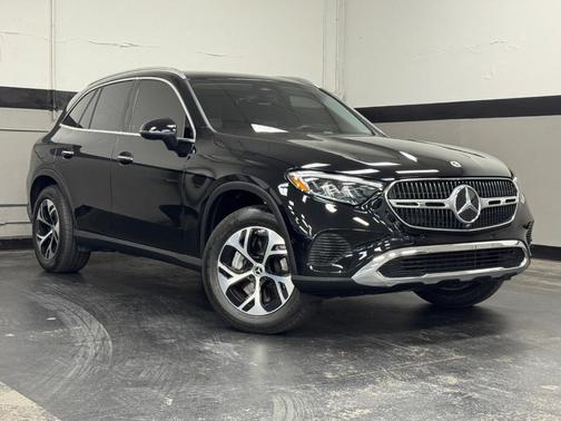 2025 Mercedes-Benz GLC 350e Base 4MATIC