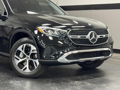 2025 Mercedes-Benz GLC 350e Base 4MATIC