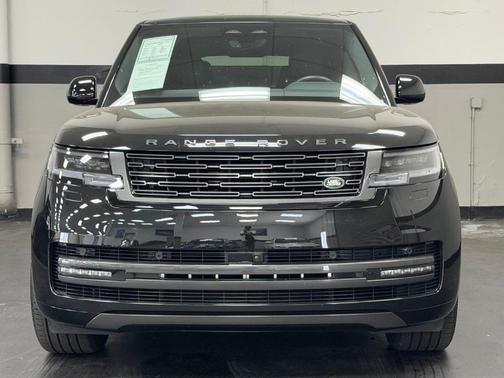 Santorini Black 2025 Land Rover Range Rover P530 SE
