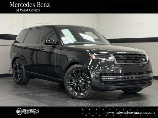 Santorini Black 2025 Land Rover Range Rover P530 SE