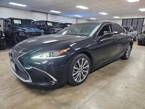 2020 Lexus ES 350 Base