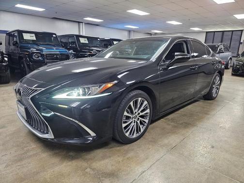2020 Lexus ES 350 Base