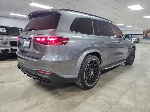 2024 Mercedes-Benz AMG GLS 63 Base 4MATIC