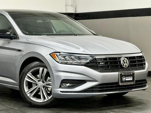 2021 Volkswagen Jetta 1.4T R-Line