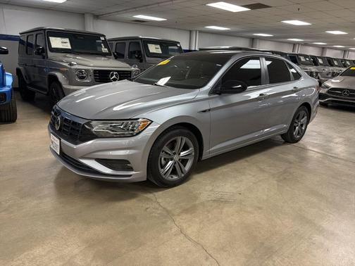 2021 Volkswagen Jetta 1.4T R-Line