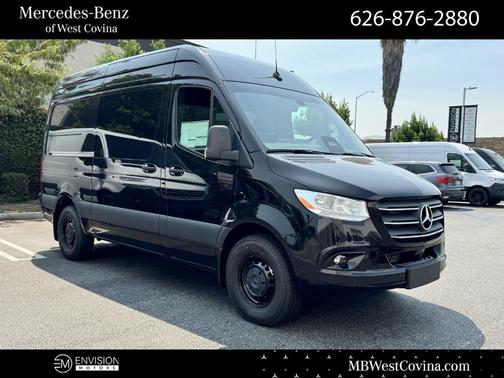 2025 Mercedes-Benz Sprinter 2500 144 WB Standard Roof Crew