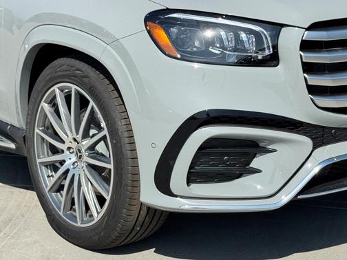 2025 Mercedes-Benz GLS 580 Base 4MATIC