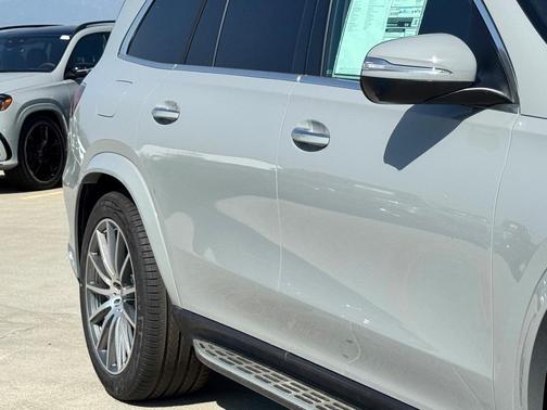 2025 Mercedes-Benz GLS 580 Base 4MATIC