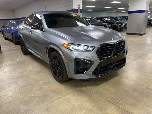 Metallic 2025 BMW X6 M Base
