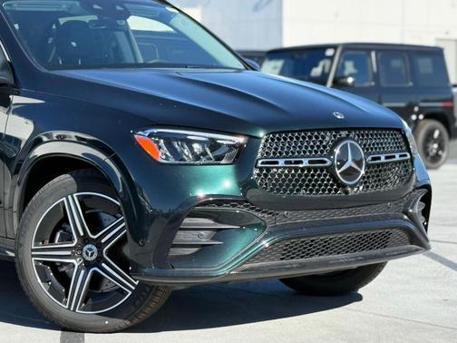 Emerald 2025 Mercedes-Benz GLE 350 Base 4MATIC