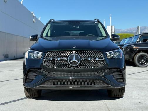 Emerald 2025 Mercedes-Benz GLE 350 Base 4MATIC