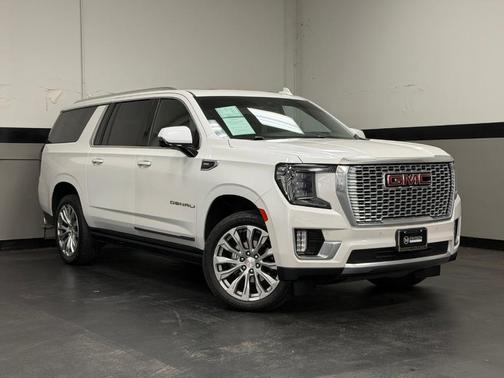 White Frost 2022 GMC Yukon XL Denali