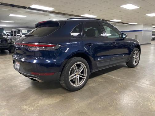 2019 Porsche Macan Base