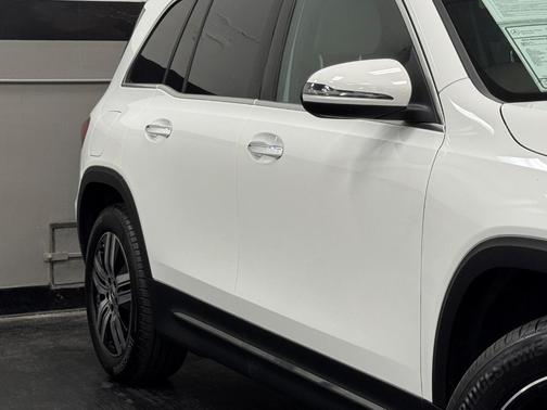 2024 Mercedes-Benz EQB 250 Base