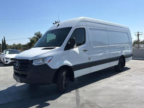 Arctic White 2024 Mercedes-Benz Sprinter 3500XD High Roof