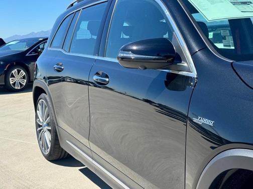 2024 Mercedes-Benz AMG GLB 35 Base