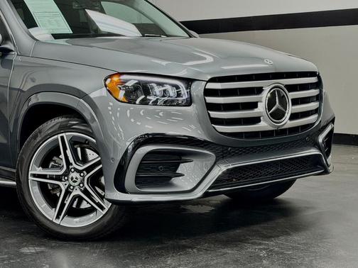 2026 Mercedes-Benz GLS 450 4MATIC