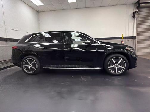 Black 2023 Mercedes-Benz EQS 450+ Base
