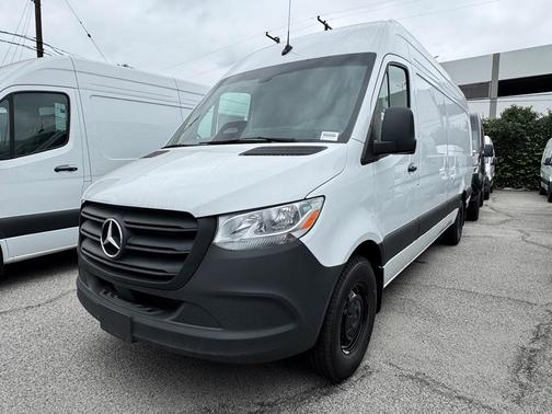 2025 Mercedes-Benz Sprinter 2500 High Roof