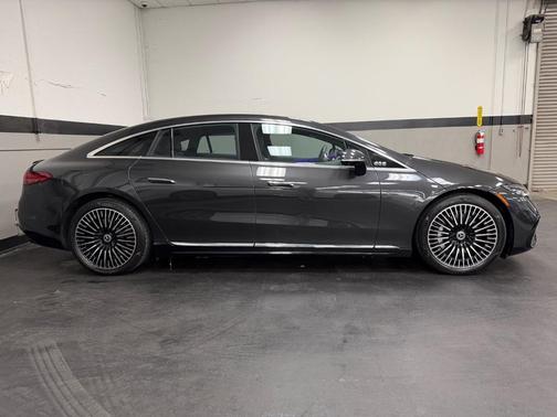 2023 Mercedes-Benz EQS 450+ Base