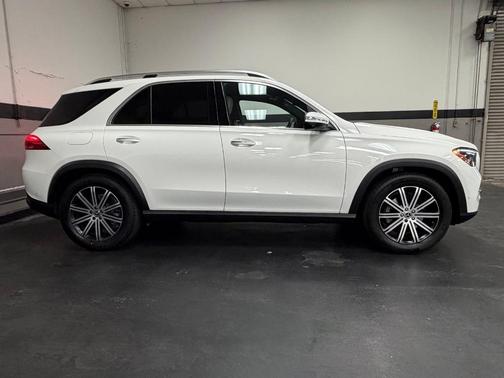 Polar White 2026 Mercedes-Benz GLE 350 Base 4MATIC