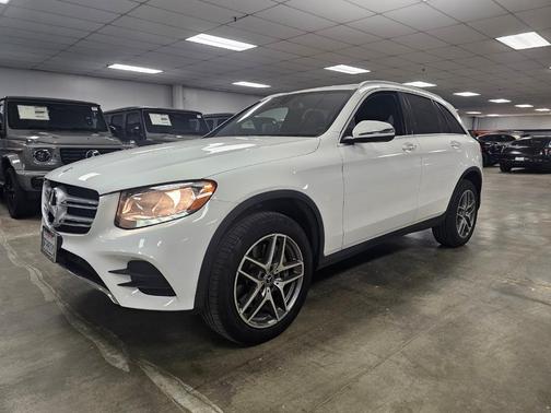 2019 Mercedes-Benz GLC 300 Base
