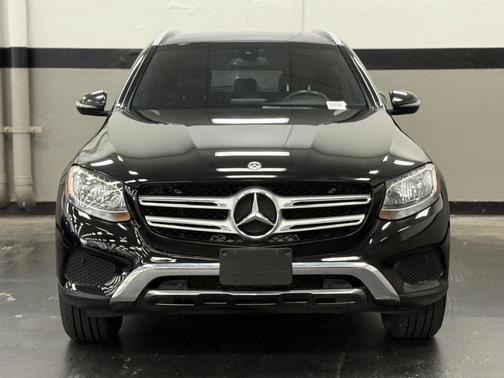 2018 Mercedes-Benz GLC 300 Base