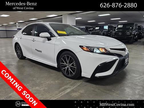 2022 Toyota Camry SE