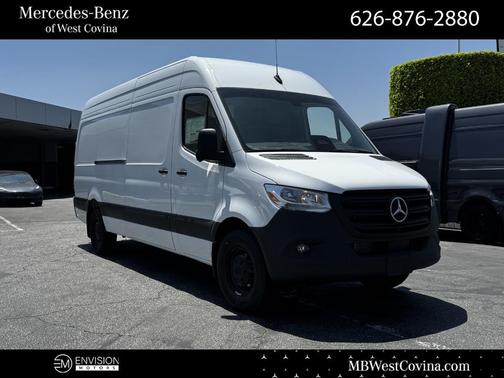 2025 Mercedes-Benz Sprinter 2500 High Roof