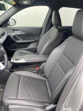 Space Silver 2025 BMW X1 xDrive28i