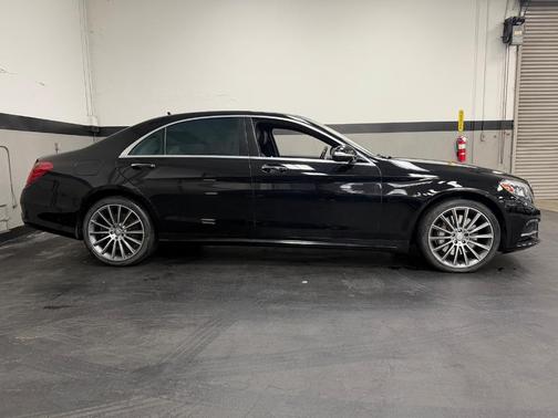 2015 Mercedes-Benz S-Class S 550