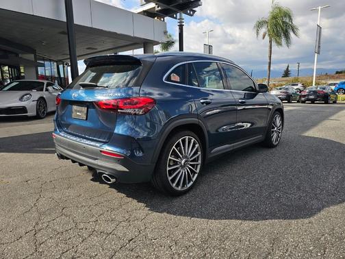 2022 Mercedes-Benz AMG GLA 35 Base