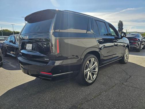 2025 Cadillac Escalade Sport Platinum