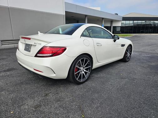 2020 Mercedes-Benz AMG SLC 43 Base