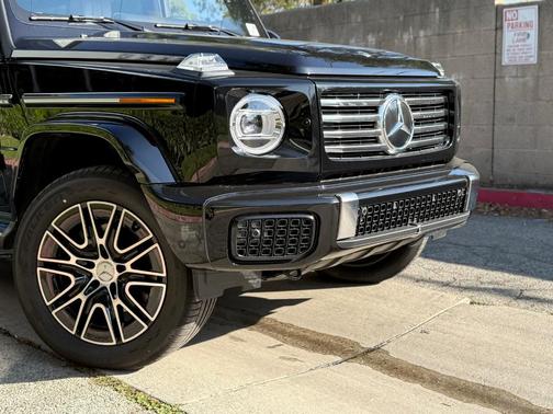 2025 Mercedes-Benz G-Class Base