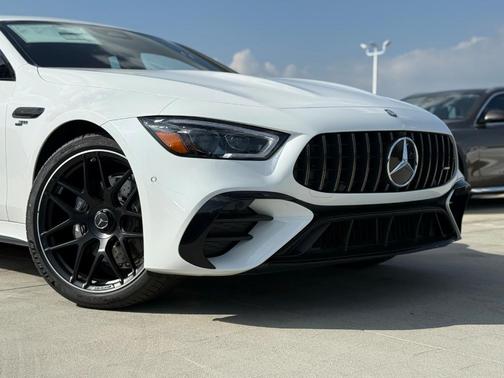 2026 Mercedes-Benz AMG GT 53 