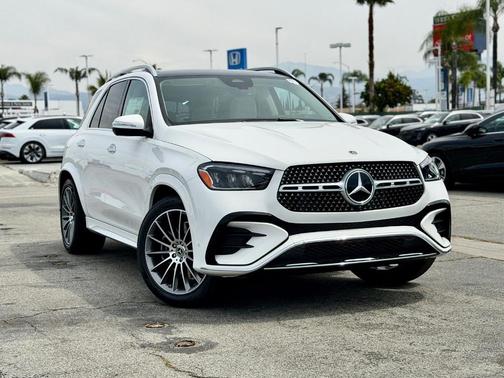 Polar White 2026 Mercedes-Benz GLE 450 4MATIC