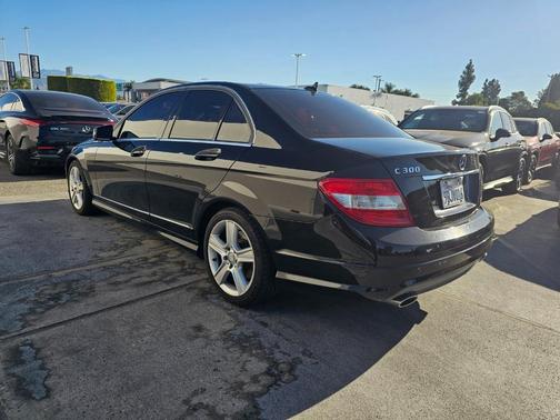 2010 Mercedes-Benz C-Class C300