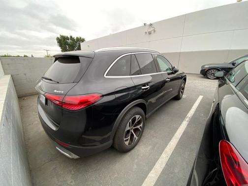 Polar White 2025 Mercedes-Benz GLC 350e Base 4MATIC