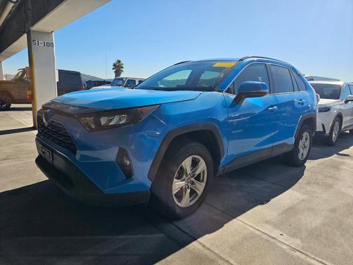 2021 Toyota RAV4 XLE